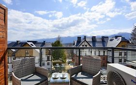 Apartament AREKA A16 Green Resort - klimatyzacja, basen, sauny, jacuzzi, siłownia
